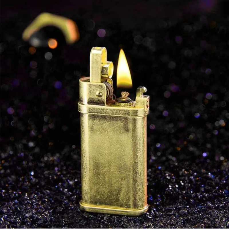 珍しい真鍮製ワンキー点火ケロシンライター、砥石付きレトロトー - Fire Starting Kit のレビューと価格